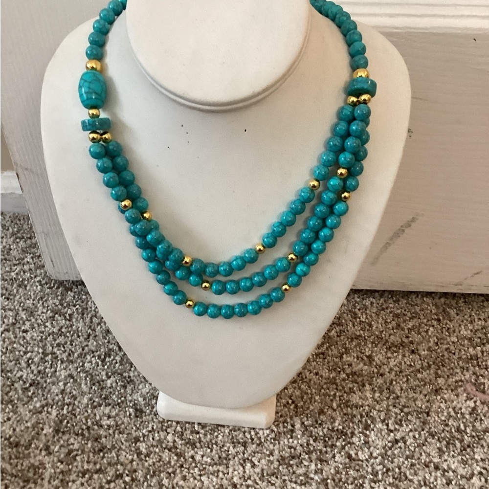 Elegant Silver Multi-Layer Necklace